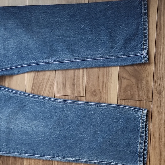 NWT Classic Casual Blue Jeans Straight Leg - Picture 5 of 9